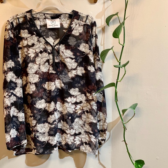 3/30$ Floral print long sleeve loose v-neck blouse - Picture 1 of 4